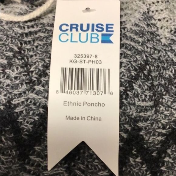 Cruise Club Women’s Boho Ethnic Pull-Over Sweater Poncho, Gray, One Size - Picture 8 of 9